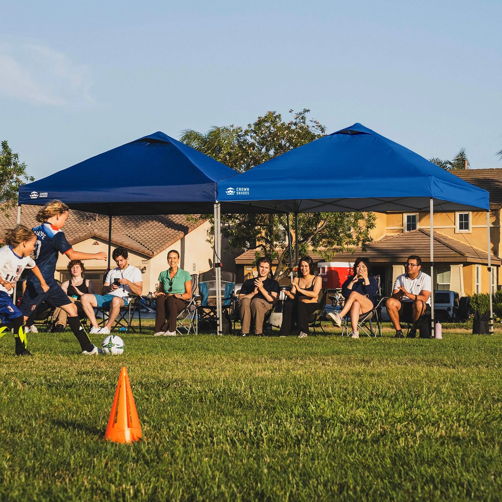 CenterLOK® 10' x 10' One-Push Canopy